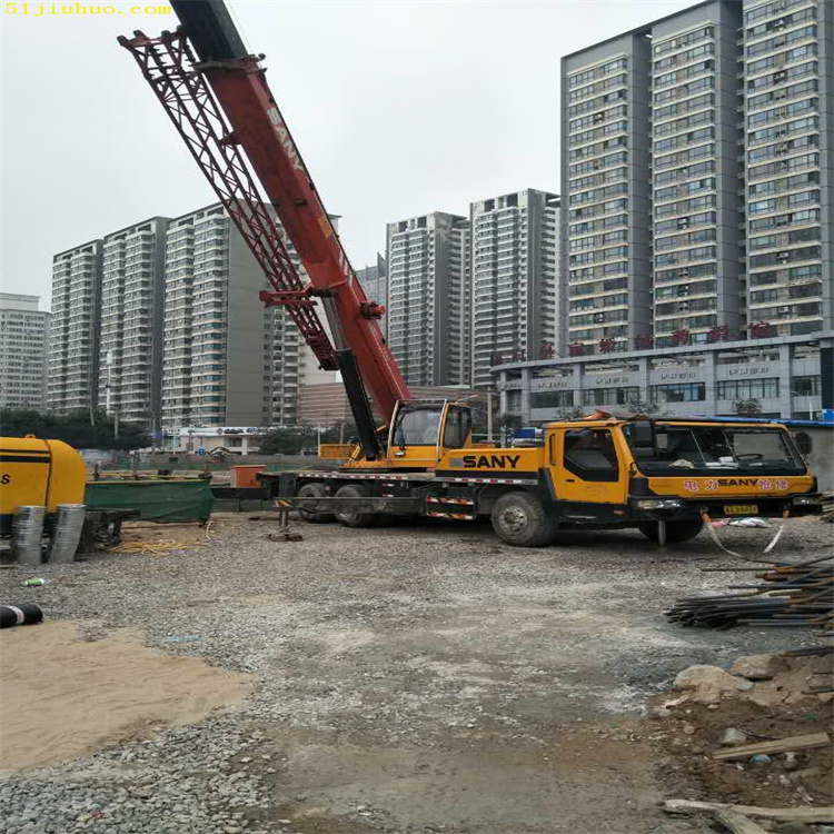 嘉兴南湖选择专业吊车租赁服务，轻松解决高空作业难题